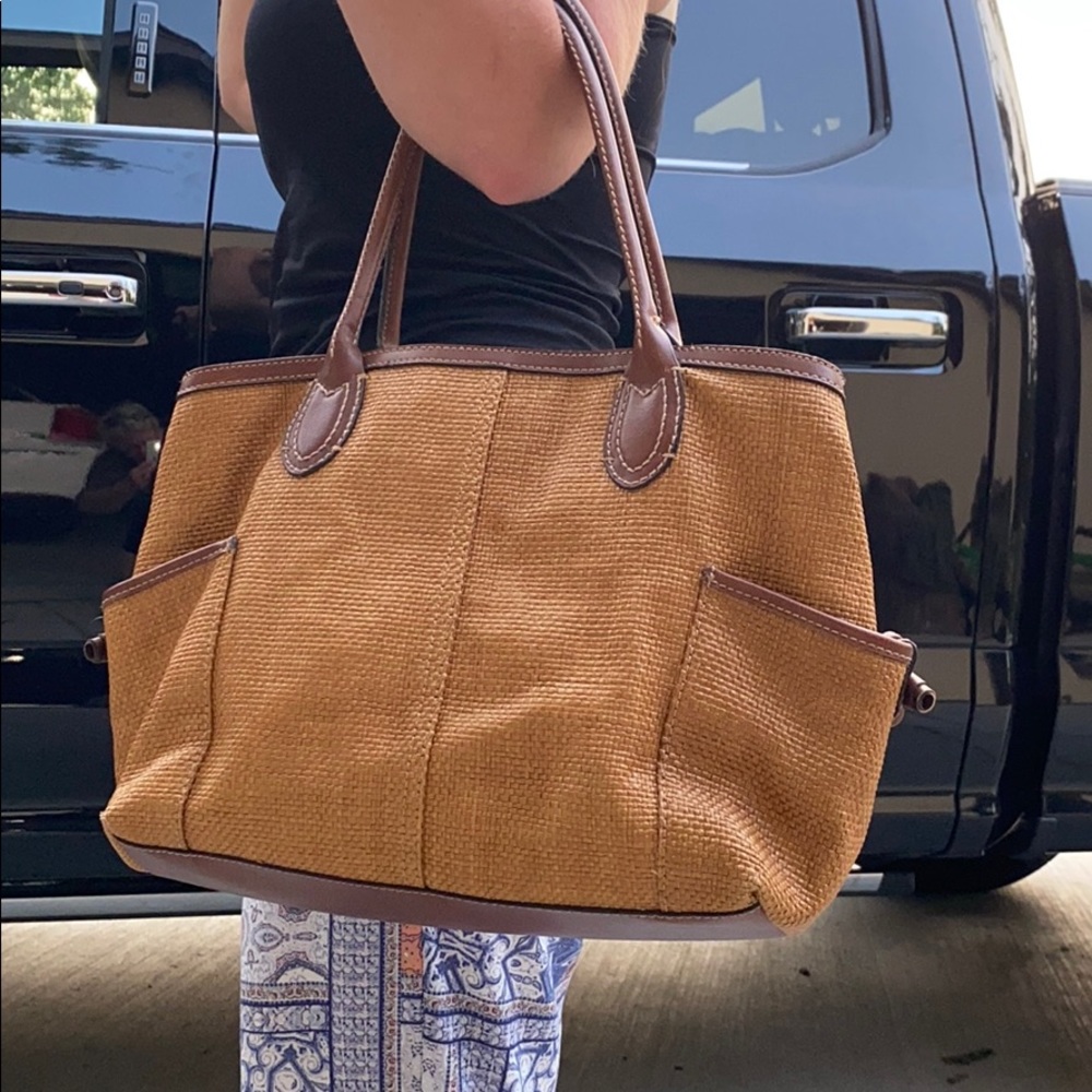 Fossil tote